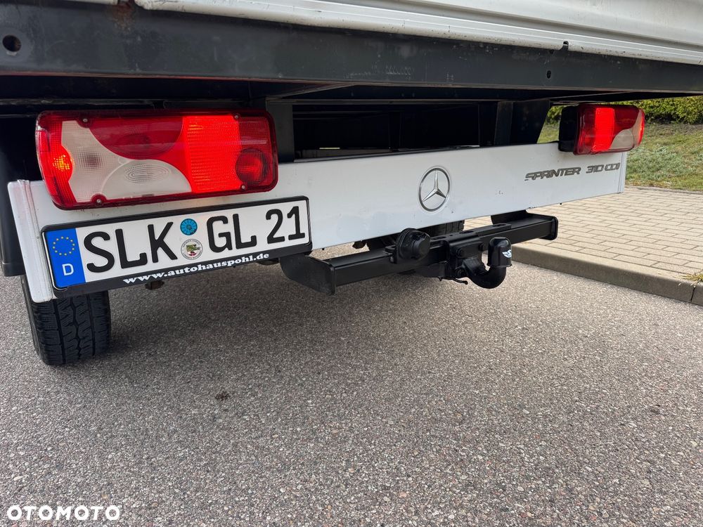 Mercedes-Benz Sprinter - 17