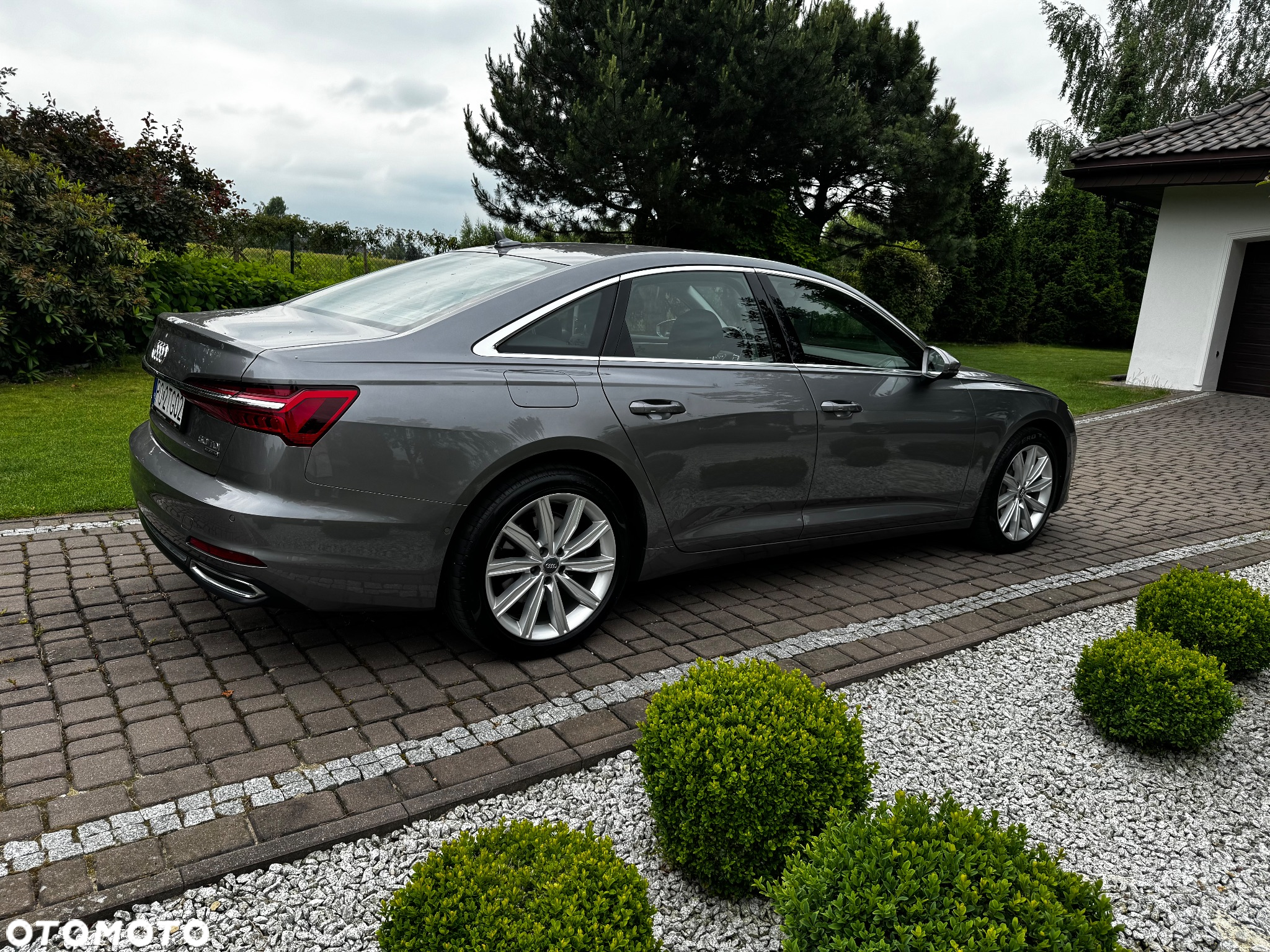 Audi A6 - 6