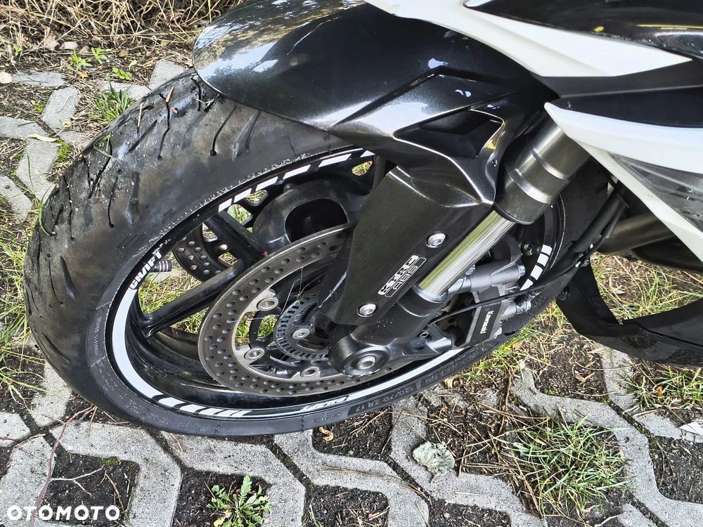 Kawasaki Ninja 1000 SX - 10