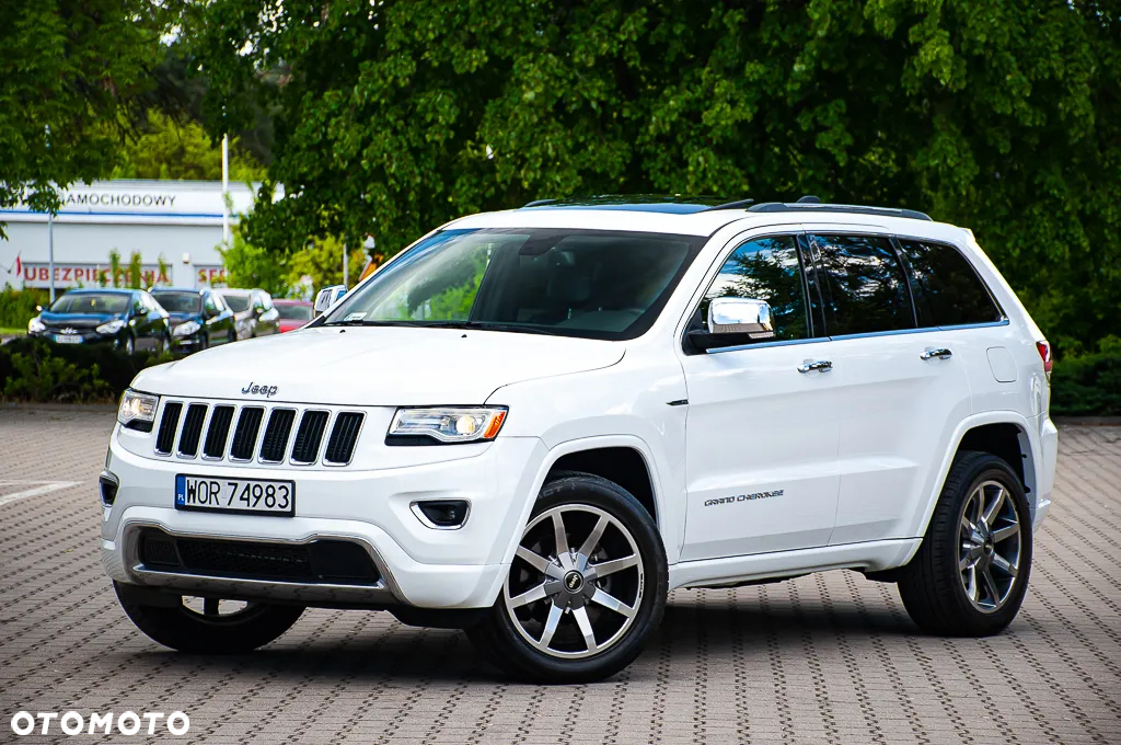 Jeep Grand Cherokee - 8