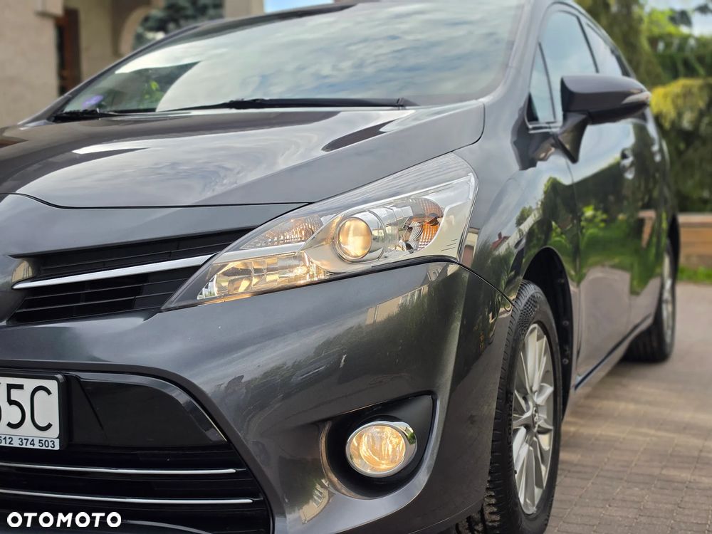 Toyota Verso - 37
