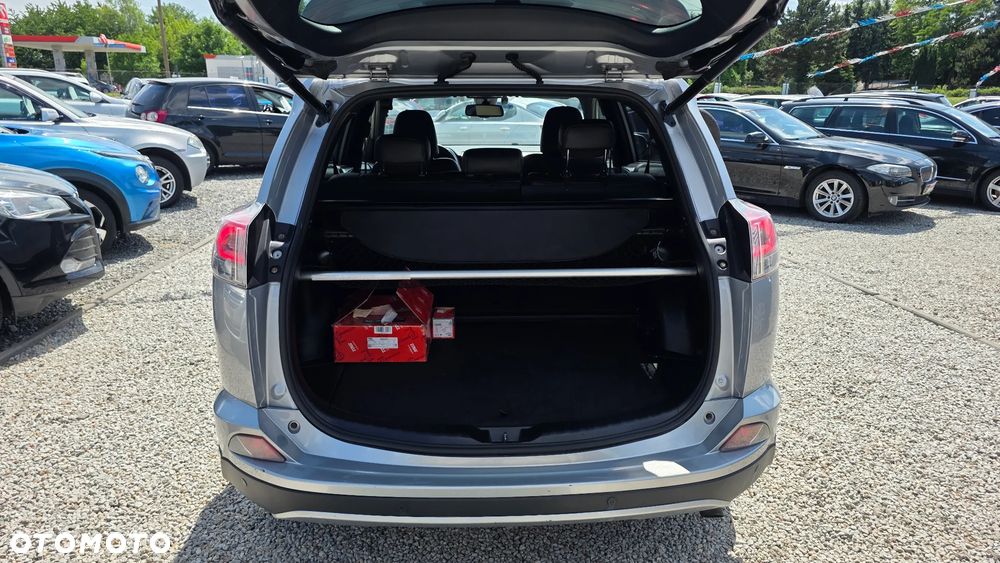 Toyota RAV4 - 23