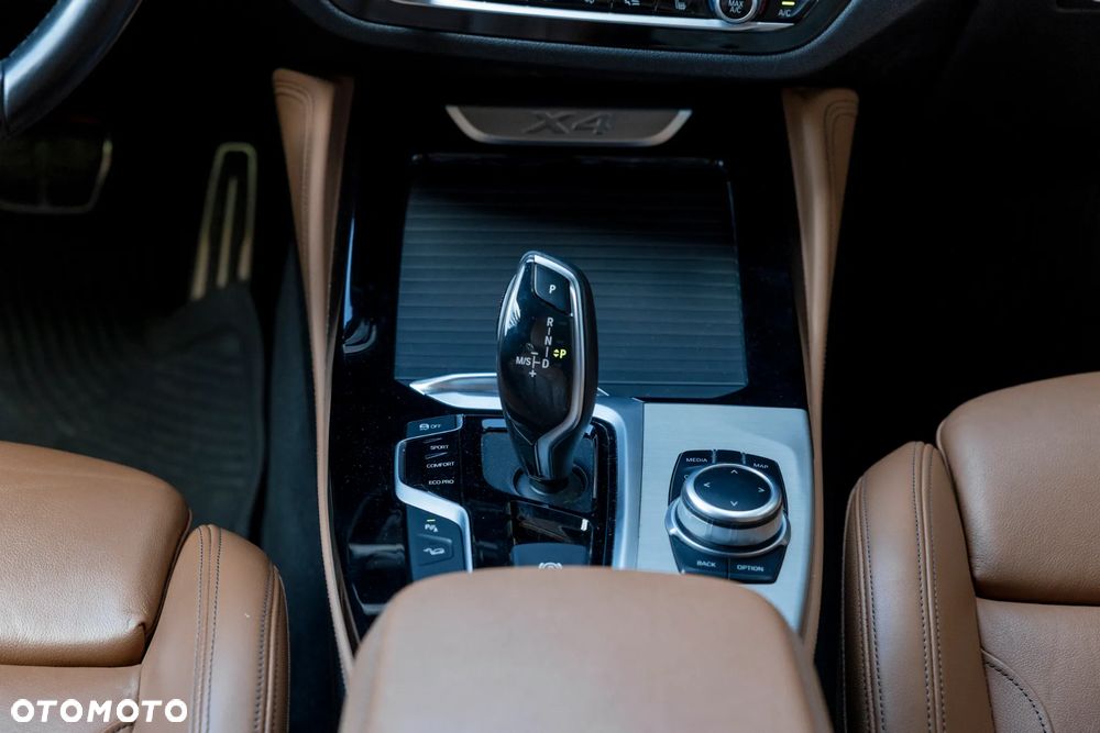 BMW X4 xDrive20i M Sport sport - 17