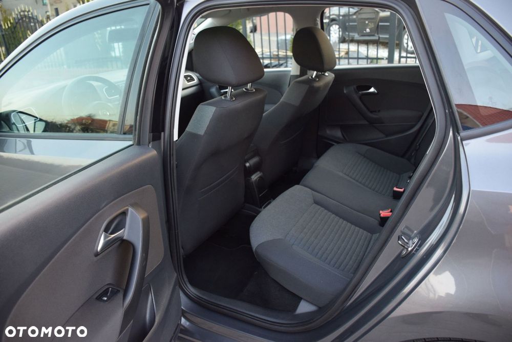 Volkswagen Polo 1.2 Team - 14