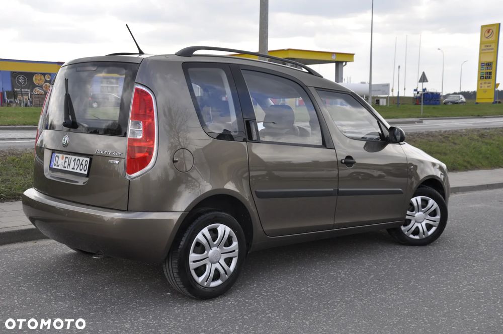 Skoda Roomster 1.4 MPI FAMILY - 12