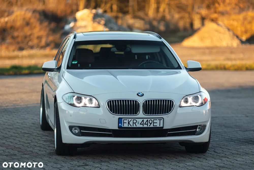 BMW Seria 5 520d Sport-Aut - 6