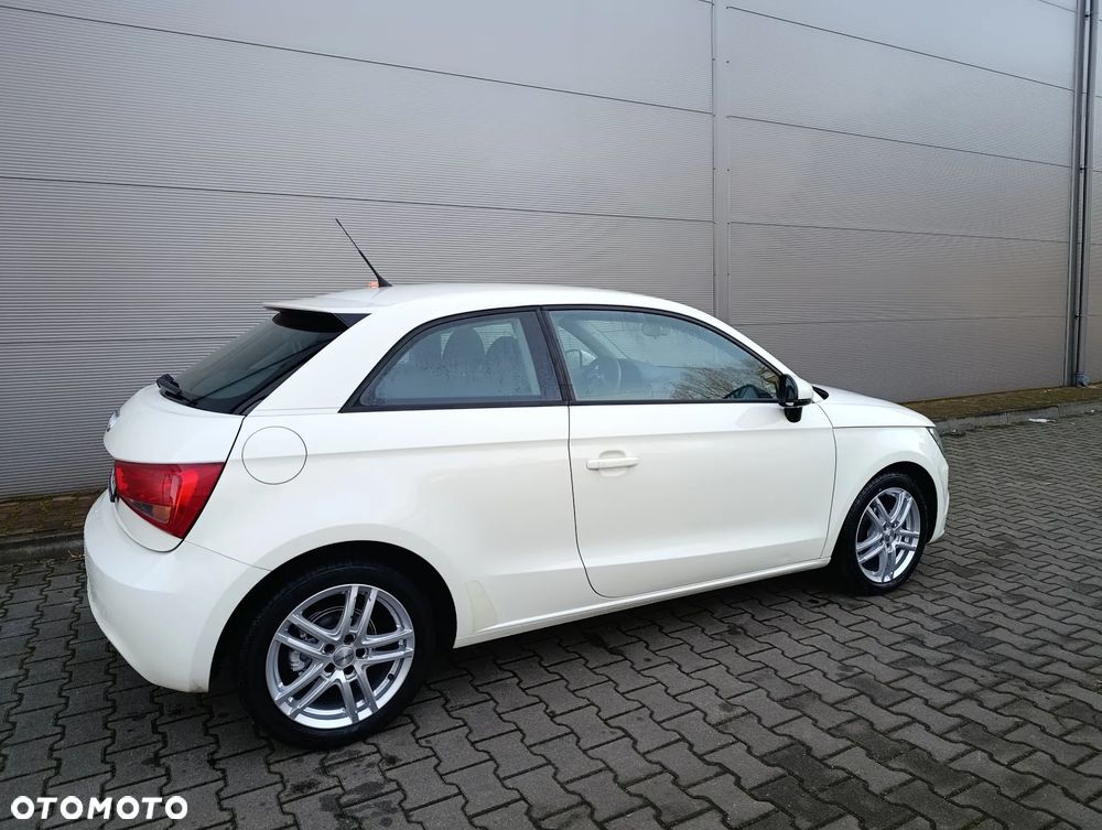 Audi A1 3-drzwiowe 1.2 TFSI Ambition - 11