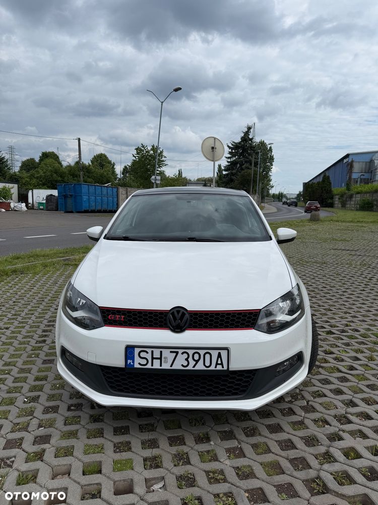 Volkswagen Polo 1.4 TSI GTI DSG - 2