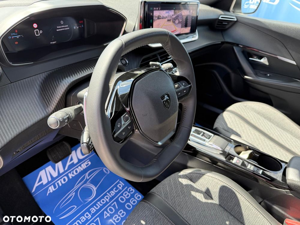 Peugeot 2008 PureTech 130 EAT8 Allure - 17