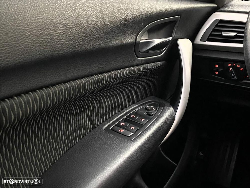 BMW 116 d EfficientDynamics Edition - 34