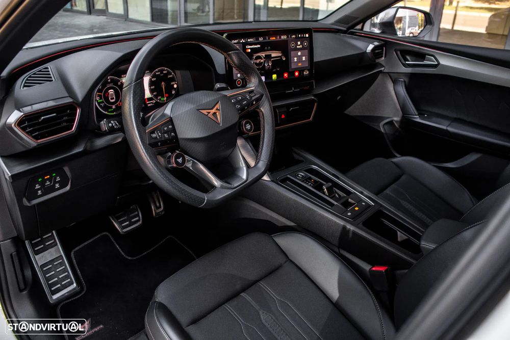 Cupra Leon ST 1.4 e-Hybrid VZ DSG - 28