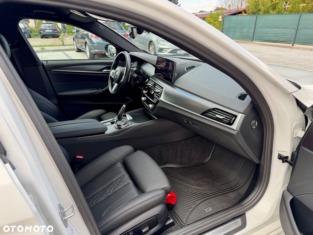 BMW Seria 5 - 18