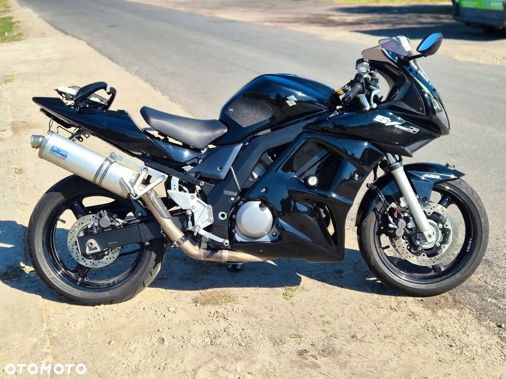 Suzuki SV - 4