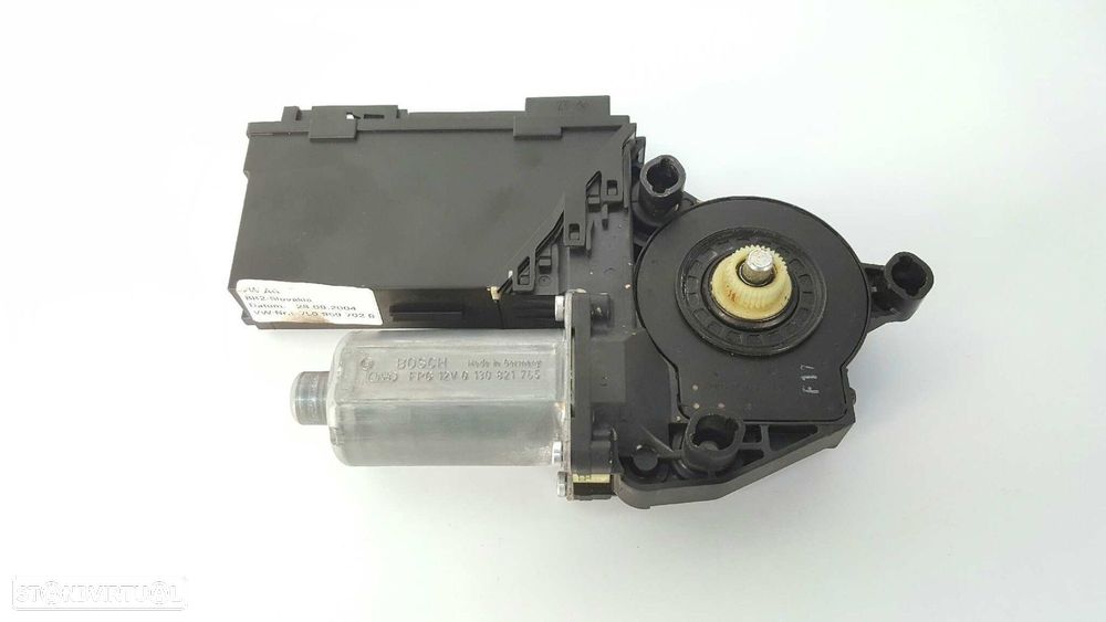 MOTOR ELEVADOR FRENTE DIREITO VOLKSWAGEN TOUAREG (7LA) TDI V10 - 6