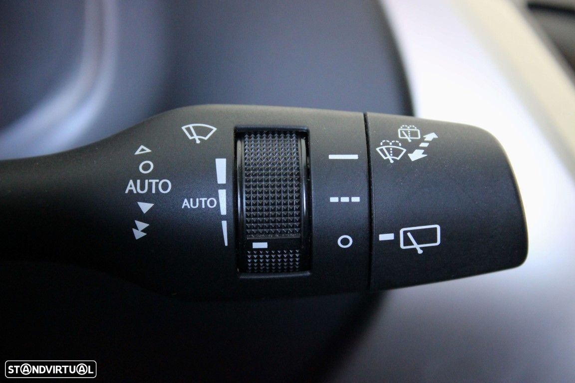 Lexus NX 300h Executive - 26