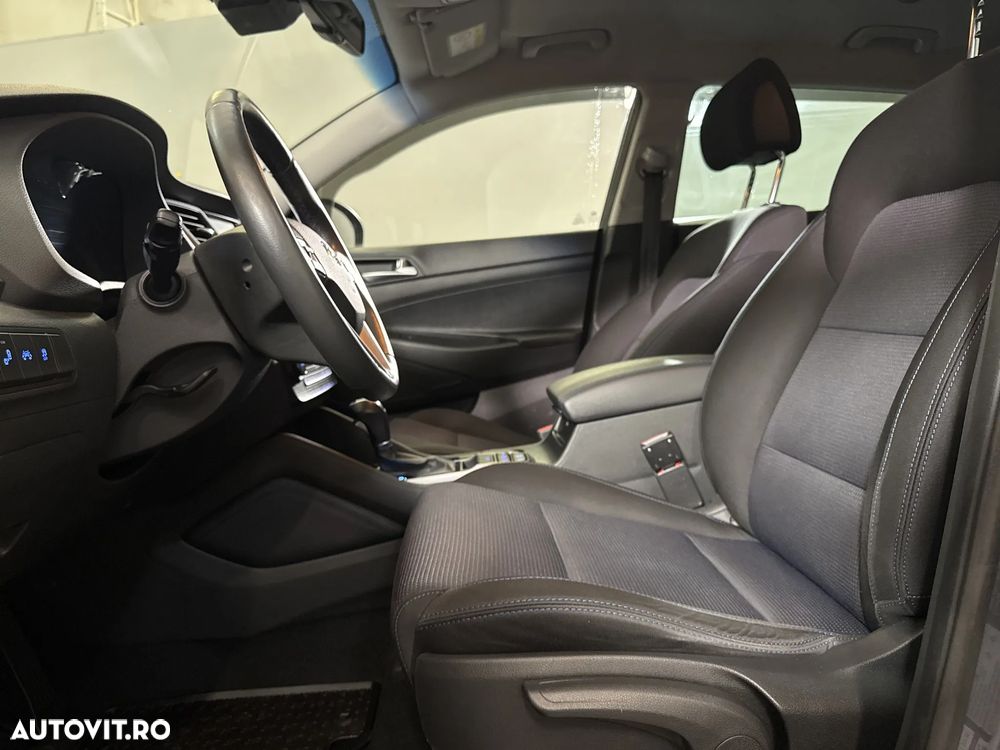 Hyundai Tucson - 24