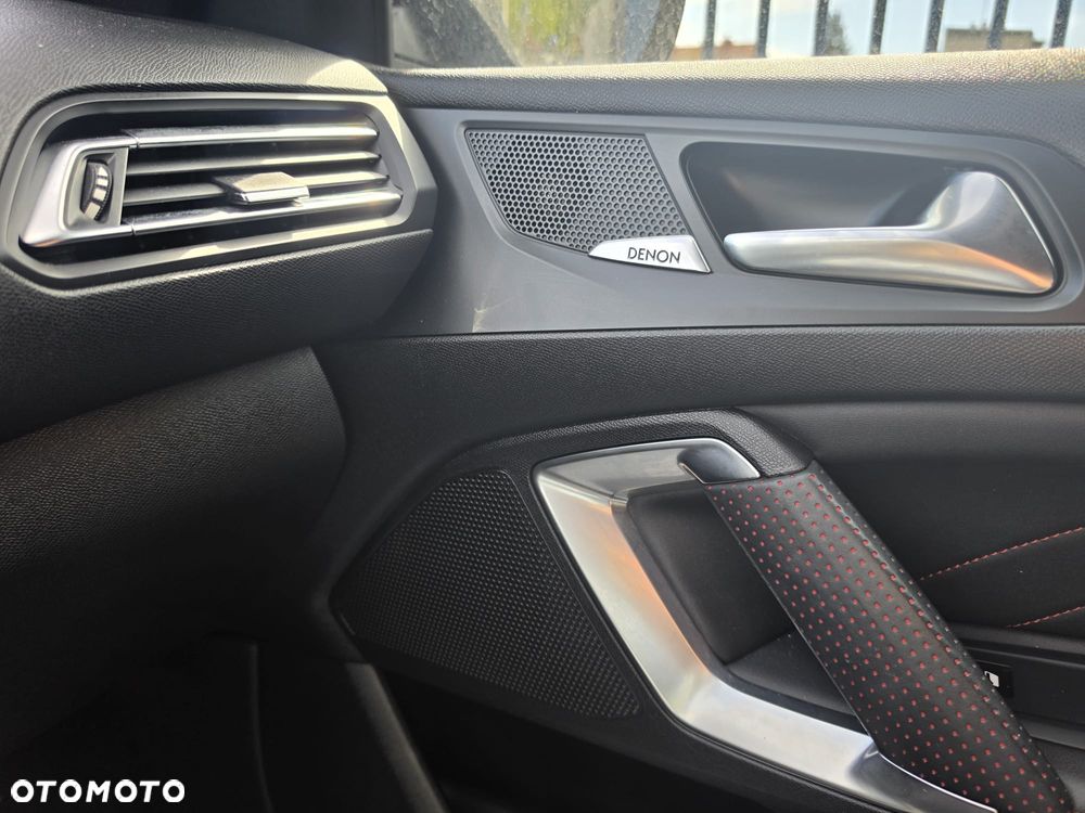 Peugeot 308 1.6 e-THP GT S&S - 35