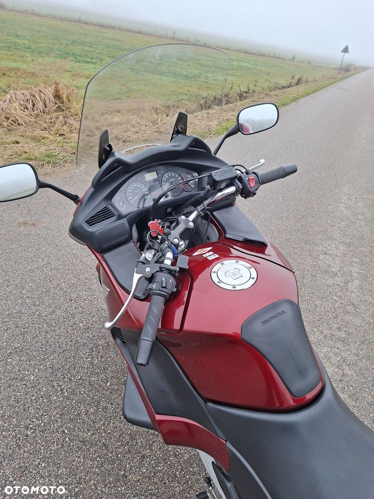 Honda NT - 15