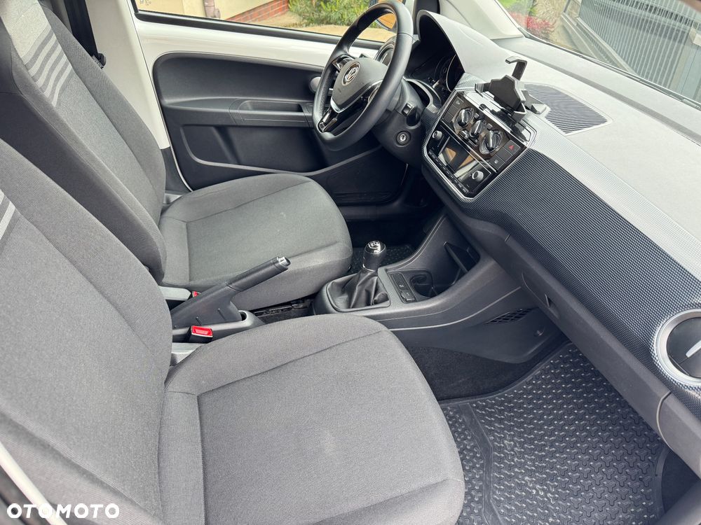Volkswagen up! 1.0 move - 22