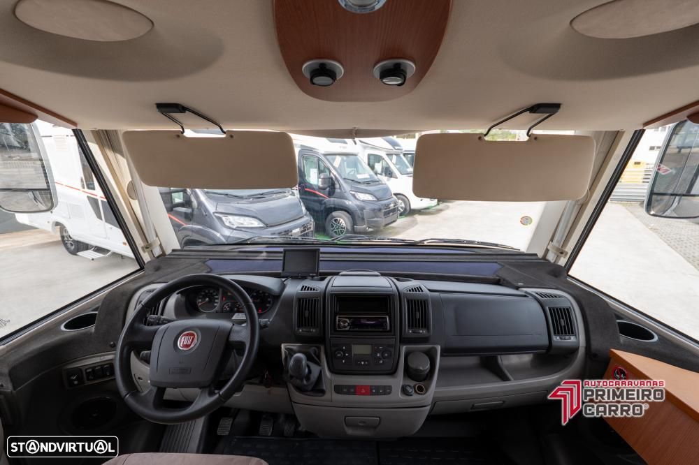 Hymer Classe B sala grande - 45