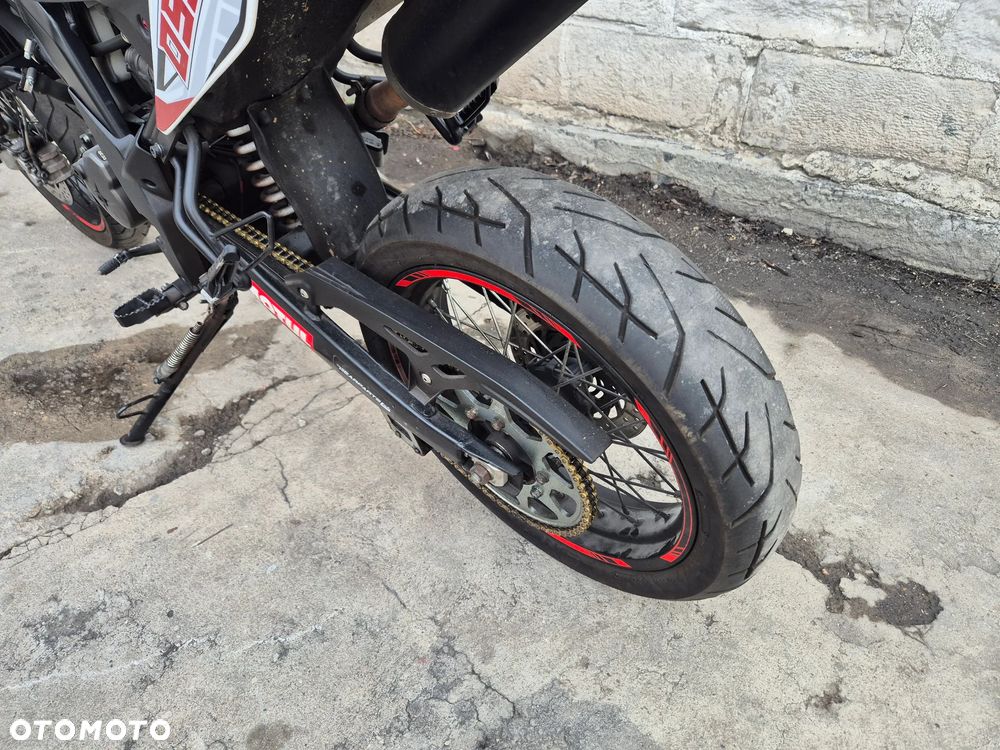 Aprilia SX - 6