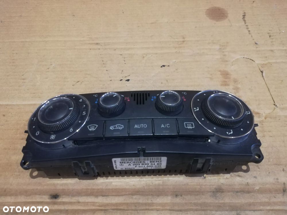 MERCEDES C-KLASA W203 PANEL KLIMATYZACJI NAWIEWU PRZEŁĄCZNIK KLIMY ORYGINAŁ A2038303485
