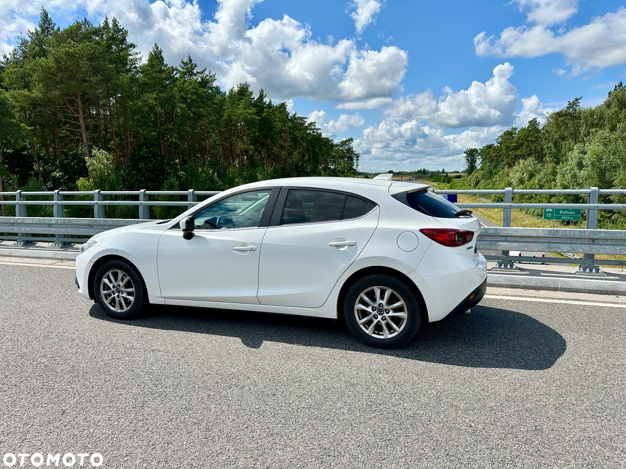 Mazda 3 - 3