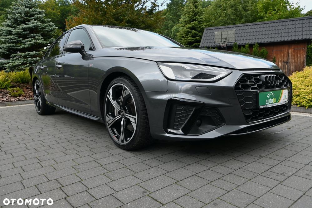 Audi A4 Limousine 40 TFSI quattro S tronic S line - 11