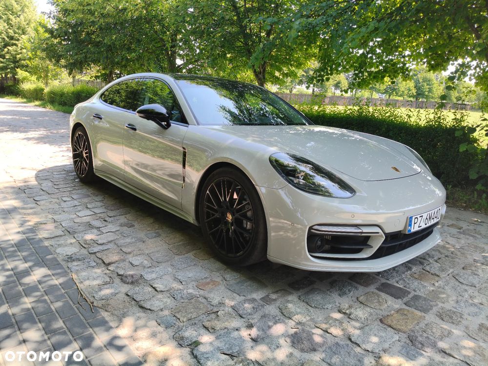 Porsche Panamera - 2