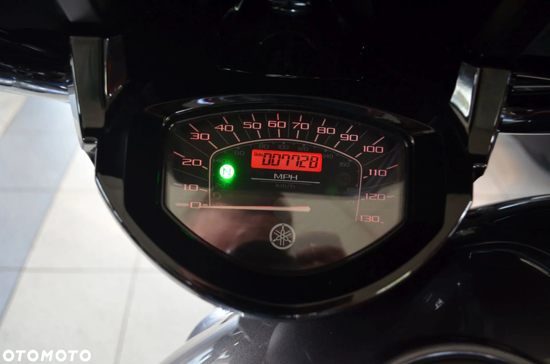 Yamaha XVS - 28