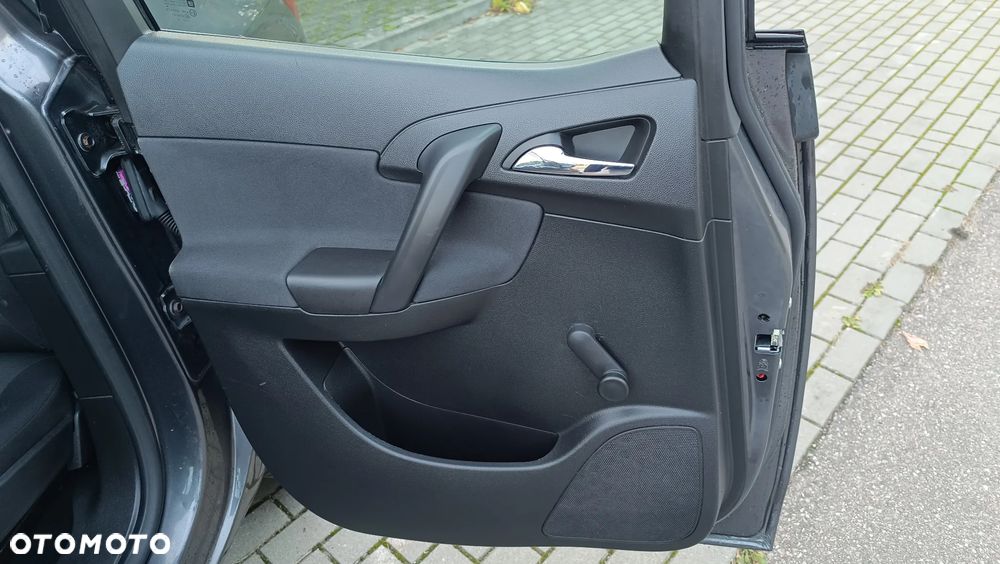 Opel Meriva 1.4 Style - 18