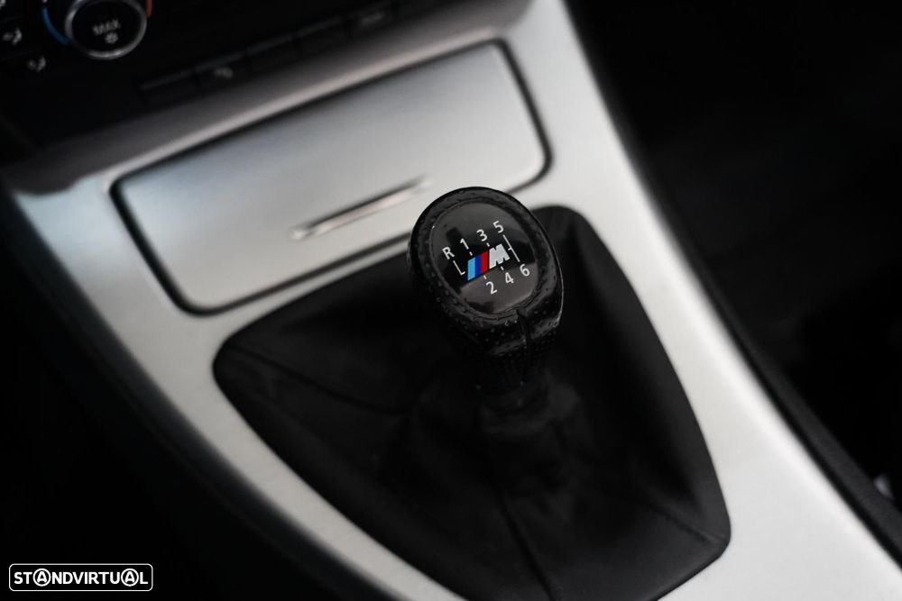 BMW 320 d Cabrio - 13