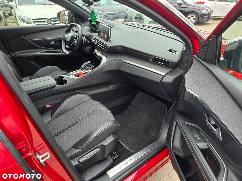 Peugeot 3008 - 11