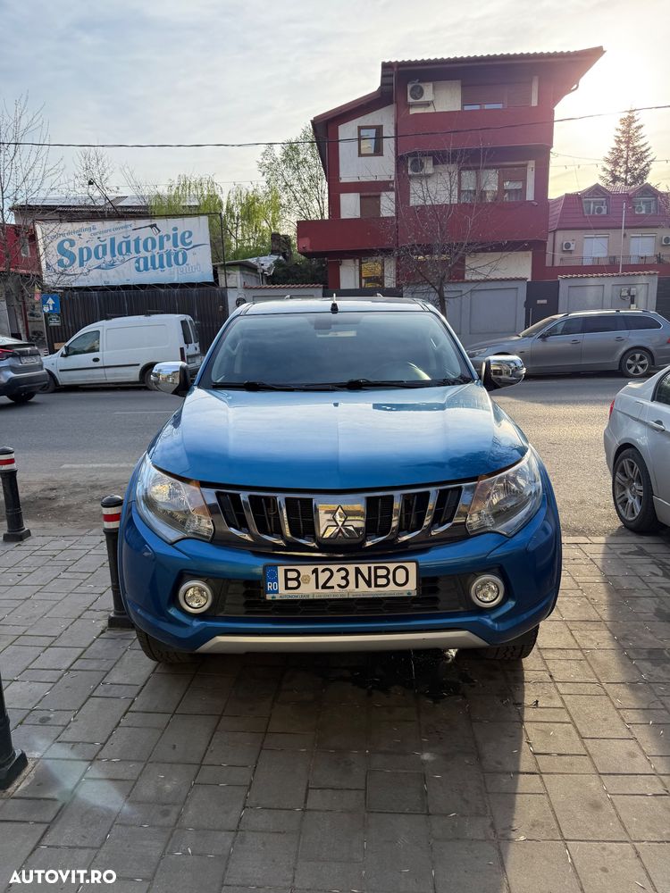 Mitsubishi L200 Double Cab M/T Invite - 20