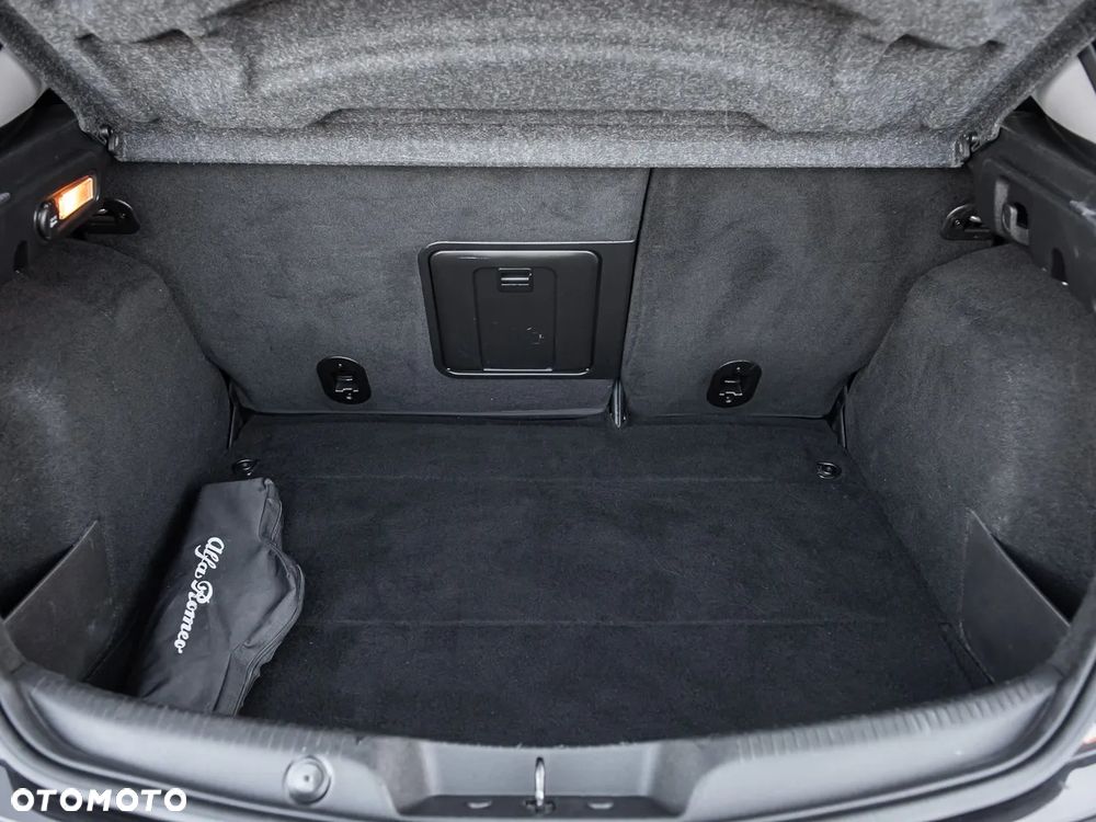 Alfa Romeo Giulietta 1.4 TB MultiAir Progression TCT - 28