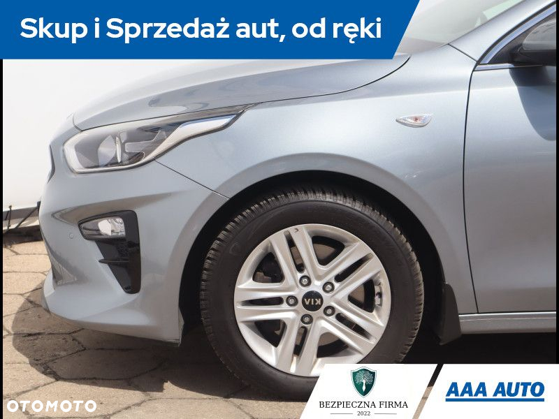 Kia Ceed - 14