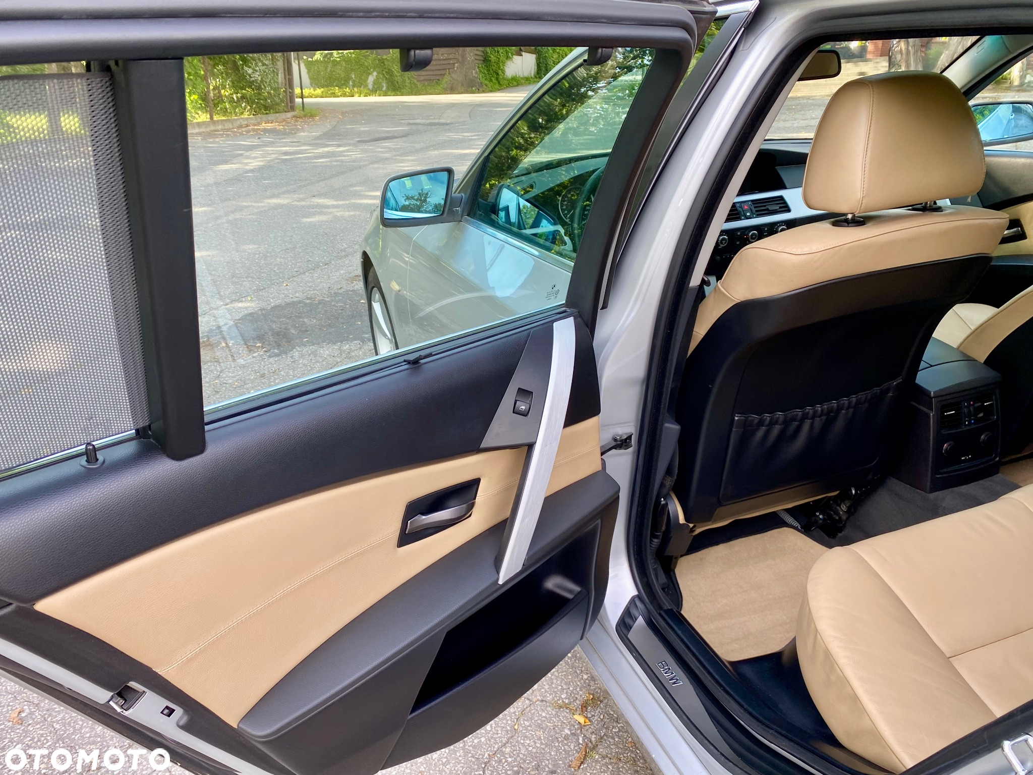 BMW Seria 5 530xd Touring - 14