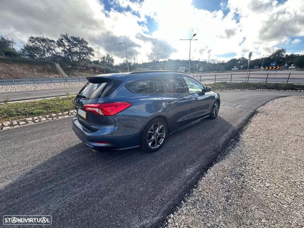 Ford Focus 1.5 TDCi EcoBlue ST-Line - 16