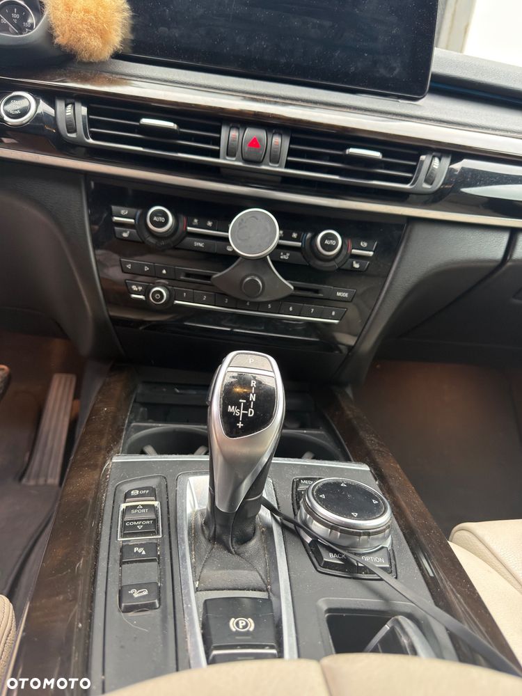 BMW X5 xDrive30d - 12