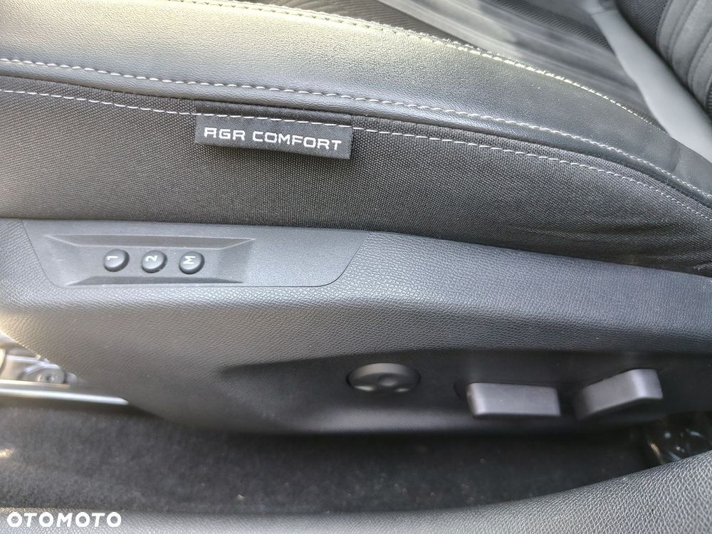 Peugeot 408 1.2 PureTech GT S&S EAT8 - 17