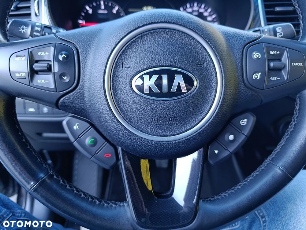 Kia Carens 1.7 CRDi 141 Edition 7 - 36