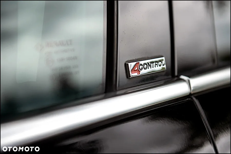 Renault Laguna dCi 150 FAP Start-Stop GT - 4