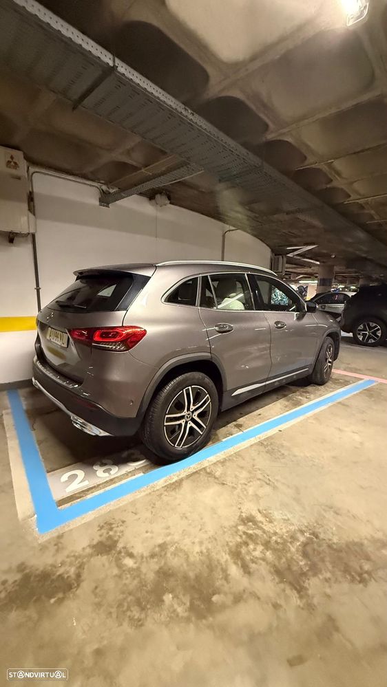 Mercedes-Benz GLA 200 d AMG Line - 8