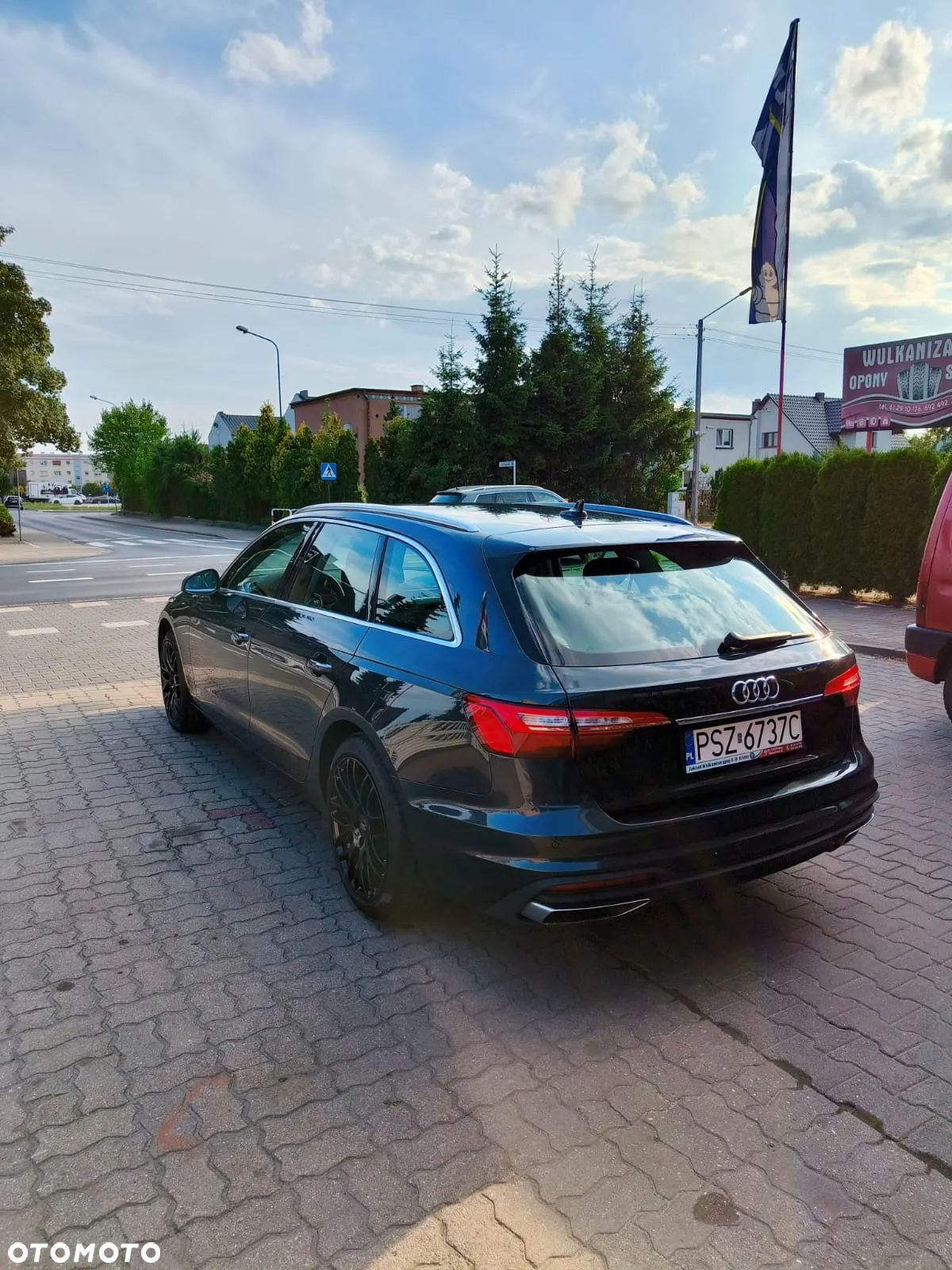 Audi A4 Avant 30 TDI S tronic - 8