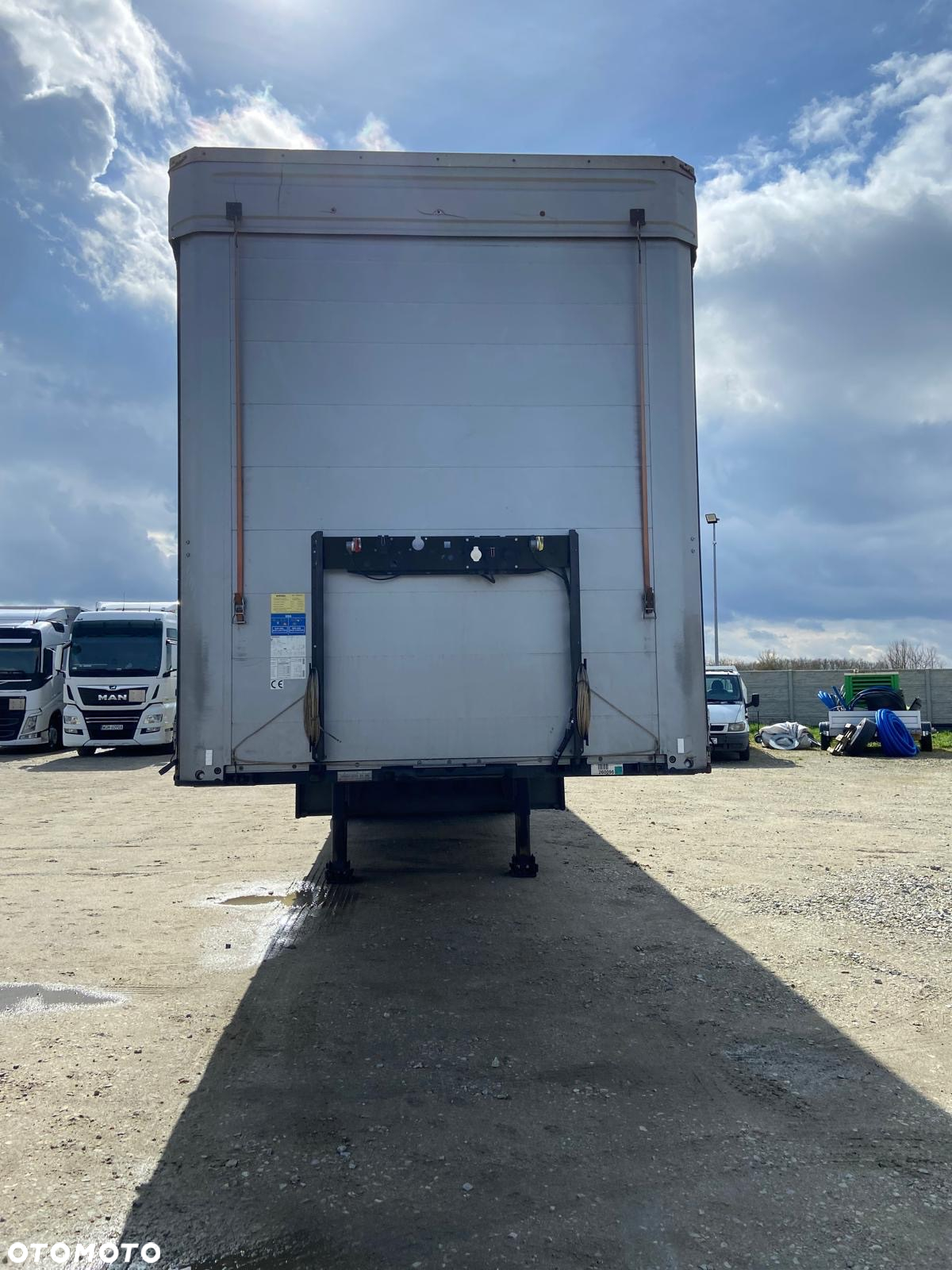 Kögel Varios sc24 - 4