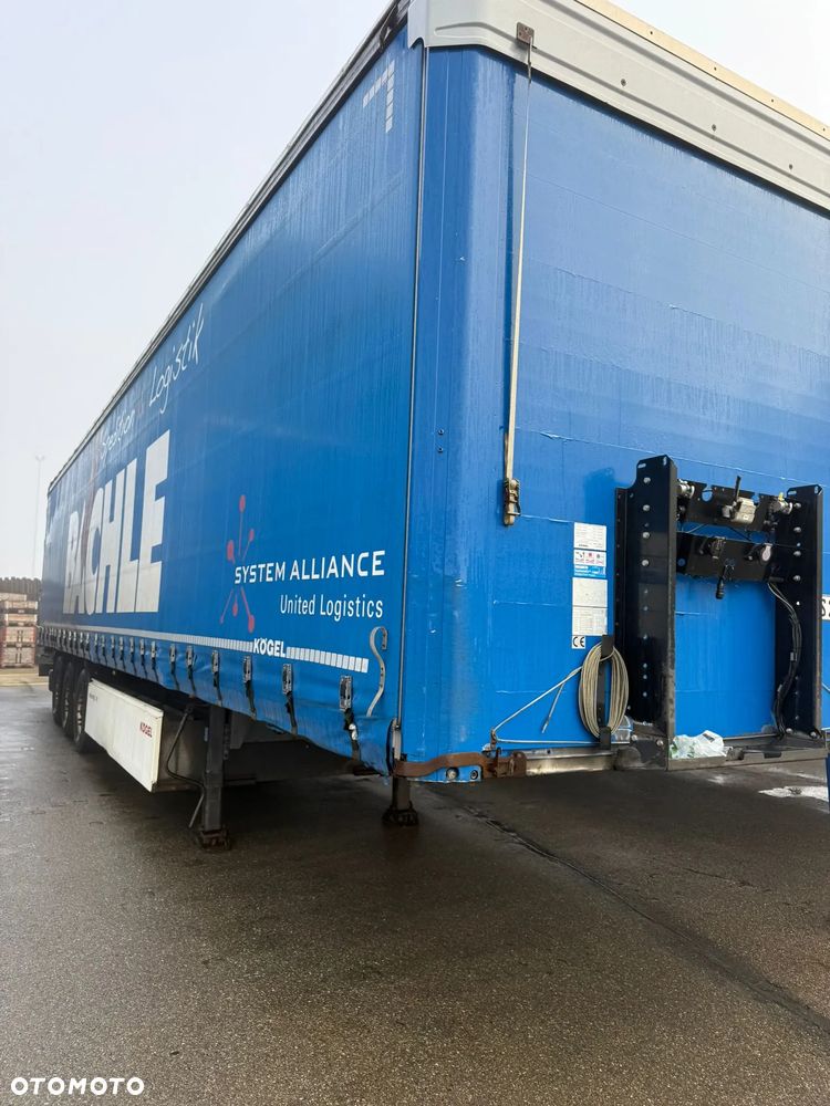 Kögel 2017 STANDARD z Niemiec podnoszona oś / PALECIARA /  STAN BARDZO DOBRY / OD PIERWSZEGO WŁAŚCICIELA / SKRZYNIA NA PALETY / TOP - 10