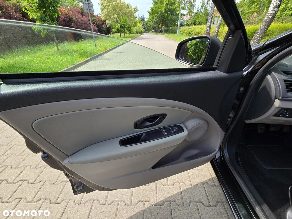 Renault Megane 1.6 16V Authentique - 33