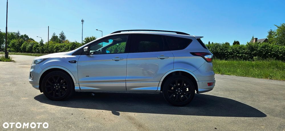Ford Kuga 2.0 TDCi 4x4 ST-Line - 18