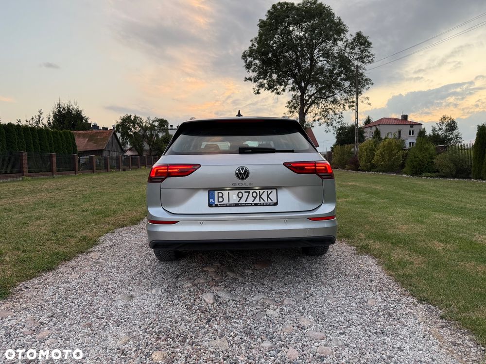 Volkswagen Golf VIII 2.0 TDI United - 4