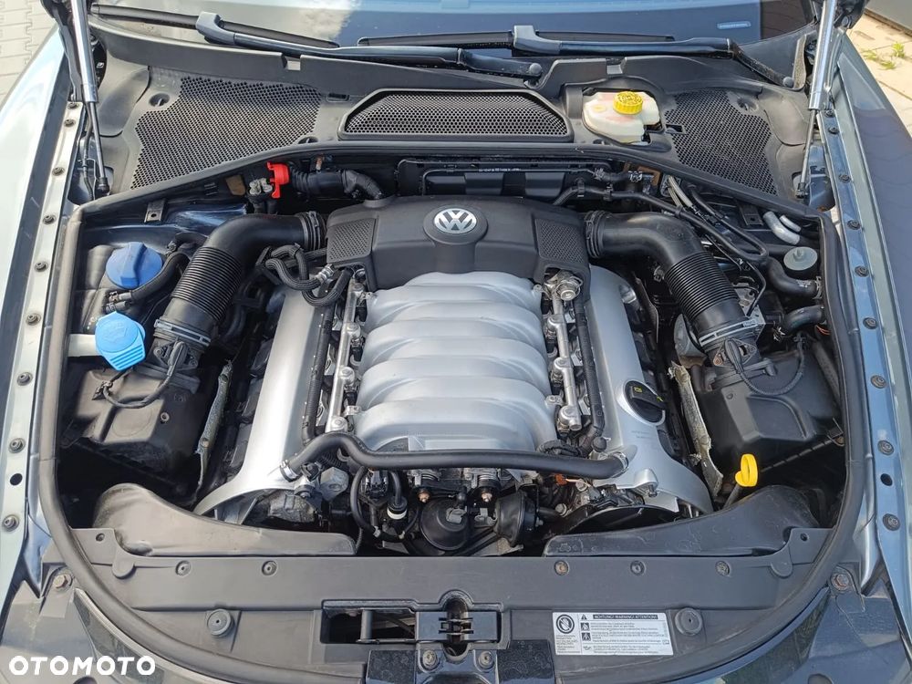 Volkswagen Phaeton - 29